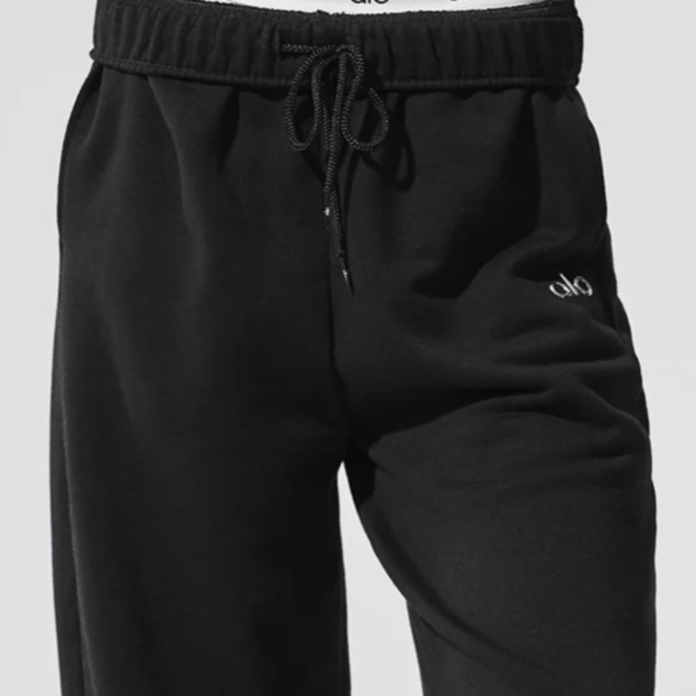 Alo Accolade Straight Leg Sweatpant - Picture 2 of 6